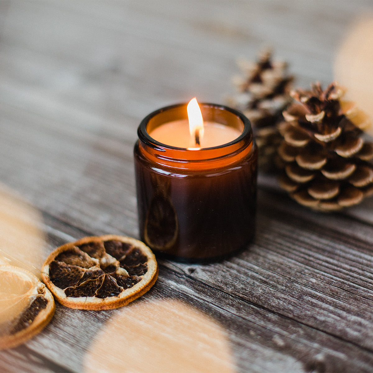 AMBER SOYA WAX JAR CANDLE WITH WOODEN WICK, SCENTED